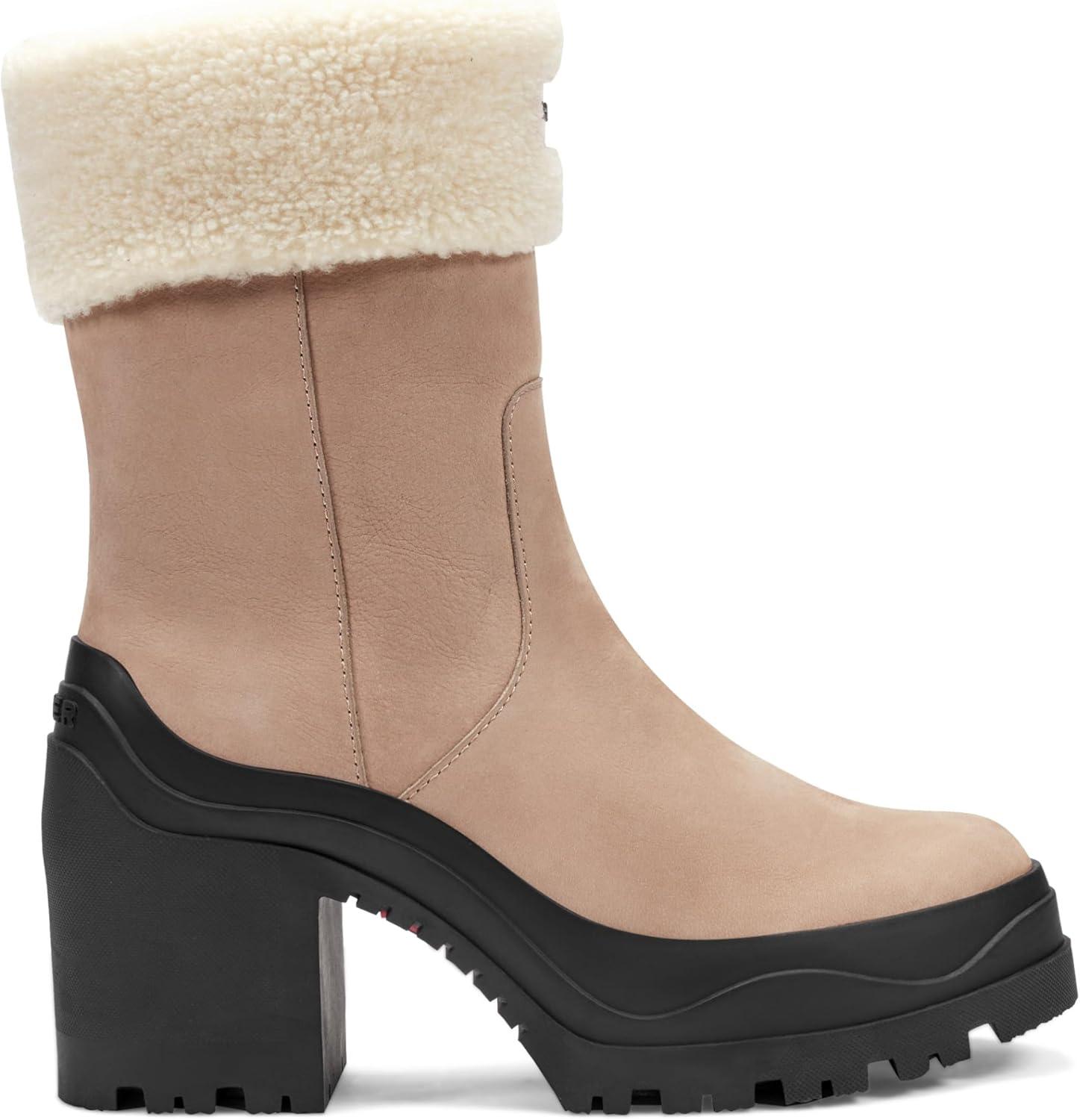 imageHunter Womens Marisol Waterproof Ankle BootMedium Natural Nubuck